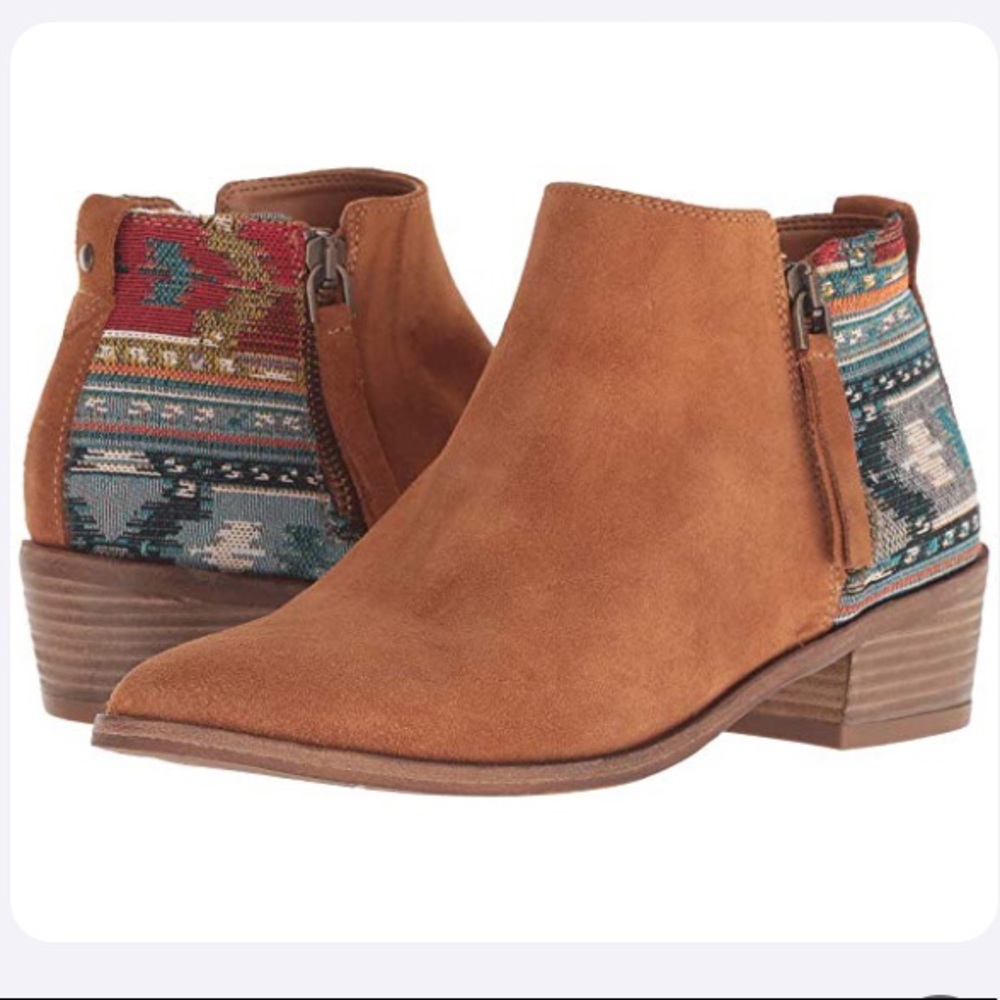Brand new Aldo Veradia Ankle Boots